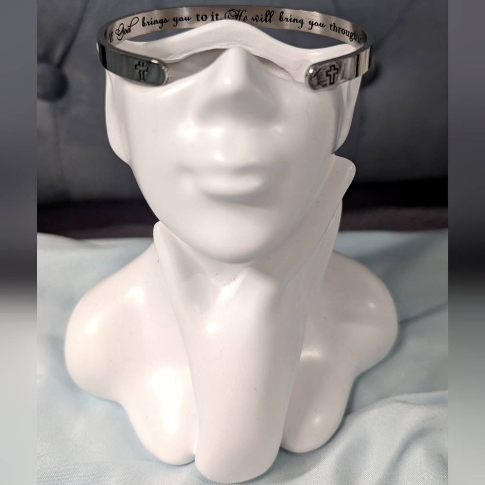 NWT Joycuff Silver CUFF
